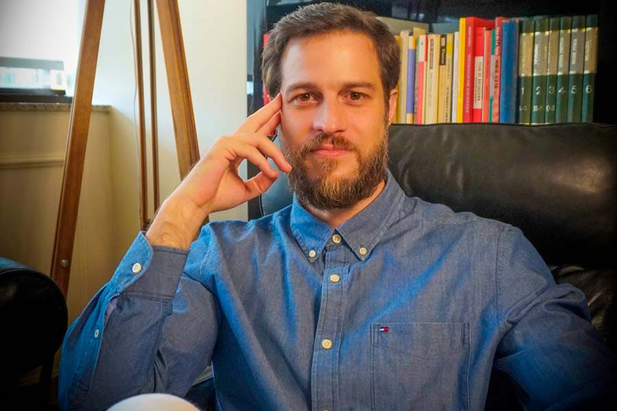 Marcos Torati Mestre em Psicologia Clínica pela PUC-SP